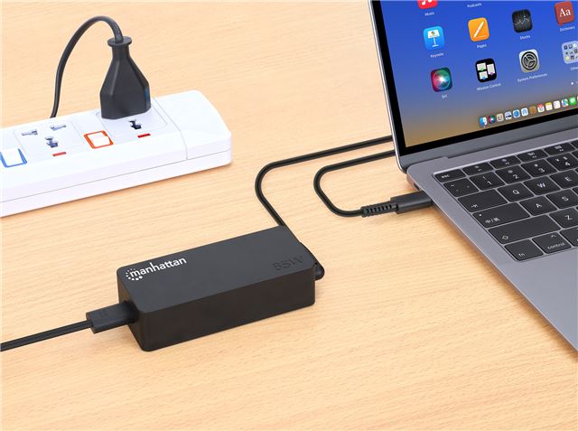 Intellinet Manhattan USB-C Power Delivery Laptop Charger - 65 W