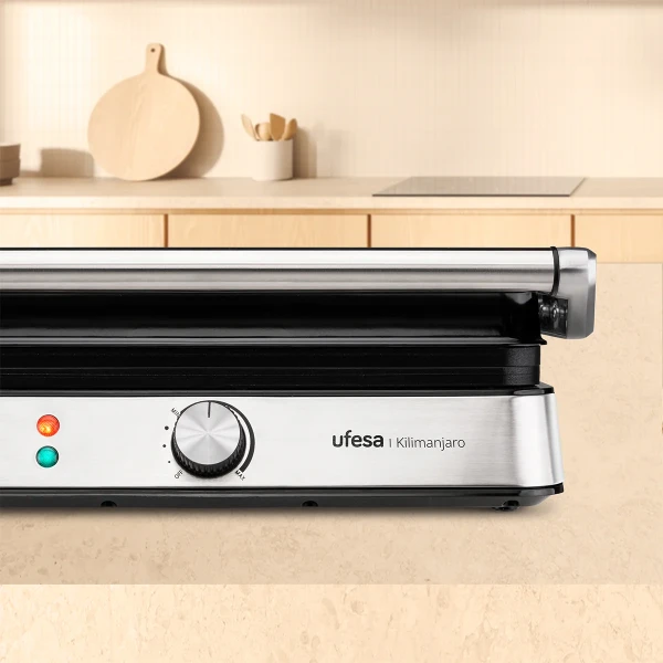 Ufesa Kontakt Grill Ufesa Kilimanjaro/snaga 2200W/inox