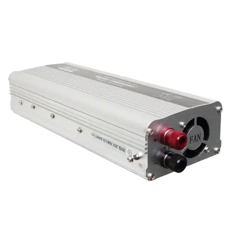 Pretvarač napona SAL VDC-VAC 12-230 2000/100W+USB