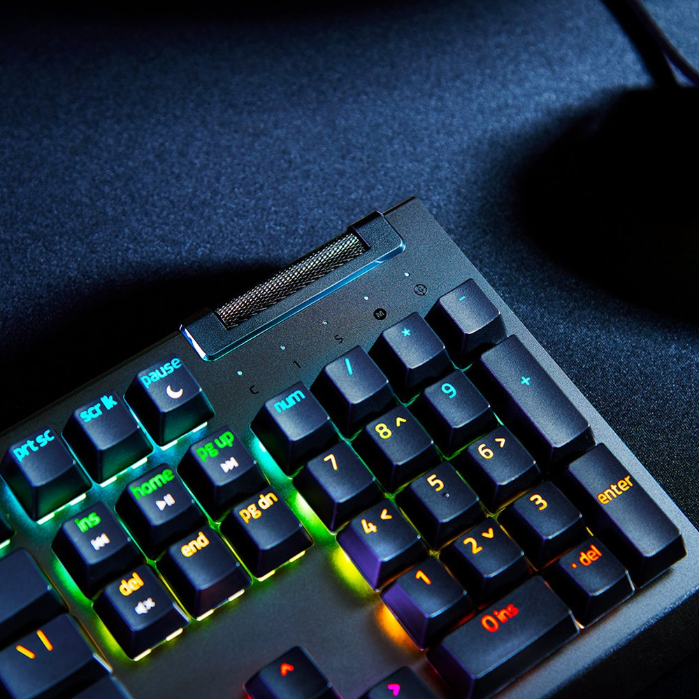 BlackWidow V4 X - Mechanical Gaming Keyboard (Green Switch) - US Layout - FRML