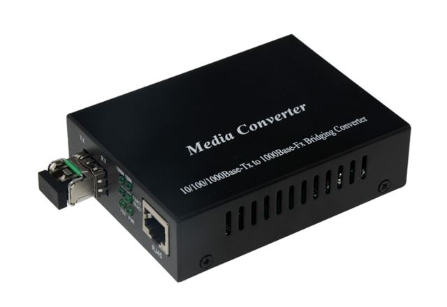 Innoptical Media Converter 1G, bakar na optiku, GE SFP Port, Industr.