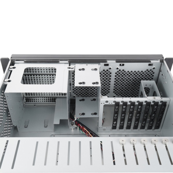 Chieftec Kuciste Chieftec 4U  UNC-409S-B -19" IPC Rackmount Chassis,AIO 360mm support