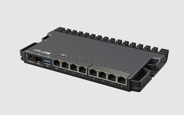 Mikrotik ruter RB5009UG+S+IN