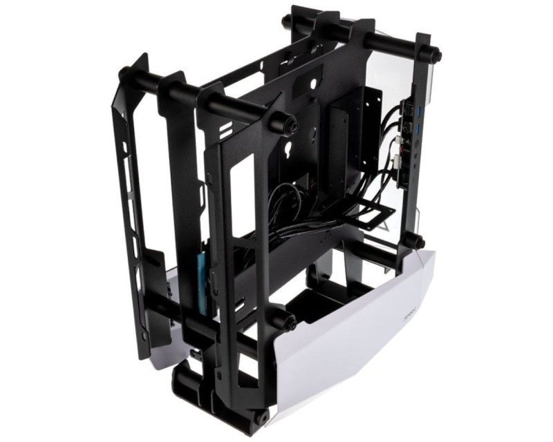 Antec Striker kućište