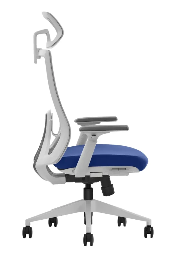 UGD Ultra ergonomska kancelarijska stolica UGD P200 Blue