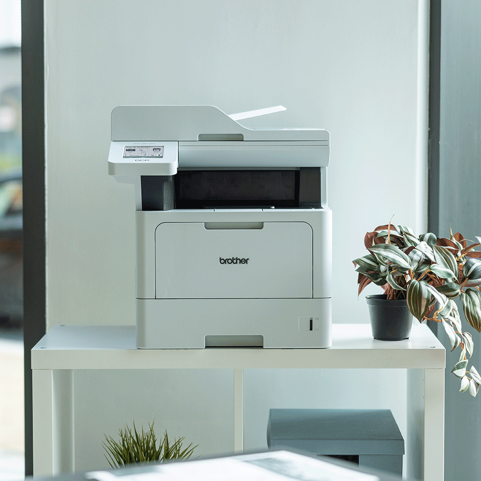 Brother DCP-L5510DW Laserski Multifunkcionalni Štampač