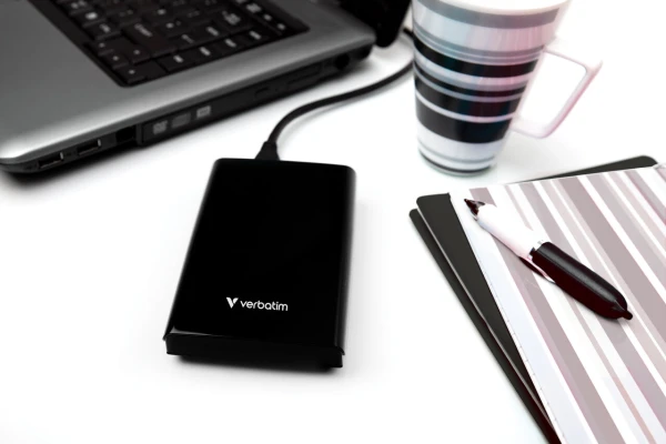 Verbatim Store 'n' Go Slim 2TB SSD - Eksterni Disk sa USB 3.2