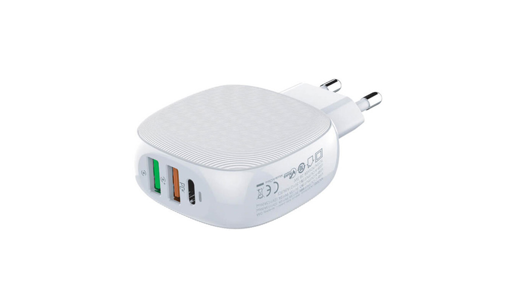 MOYE Voltaic USB Charger PD Type-C QC 3.0 28.5W White
