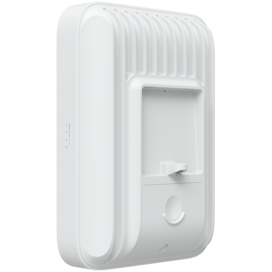 Ubiquiti UniFi 5G Max Outdoor ull-performance 5G (3.4 Gbps) modem for UniFi consoles and Cloud Gateways, designed for outdoor use with directional antennas, remote SIM, and dual SIM for seamless failover